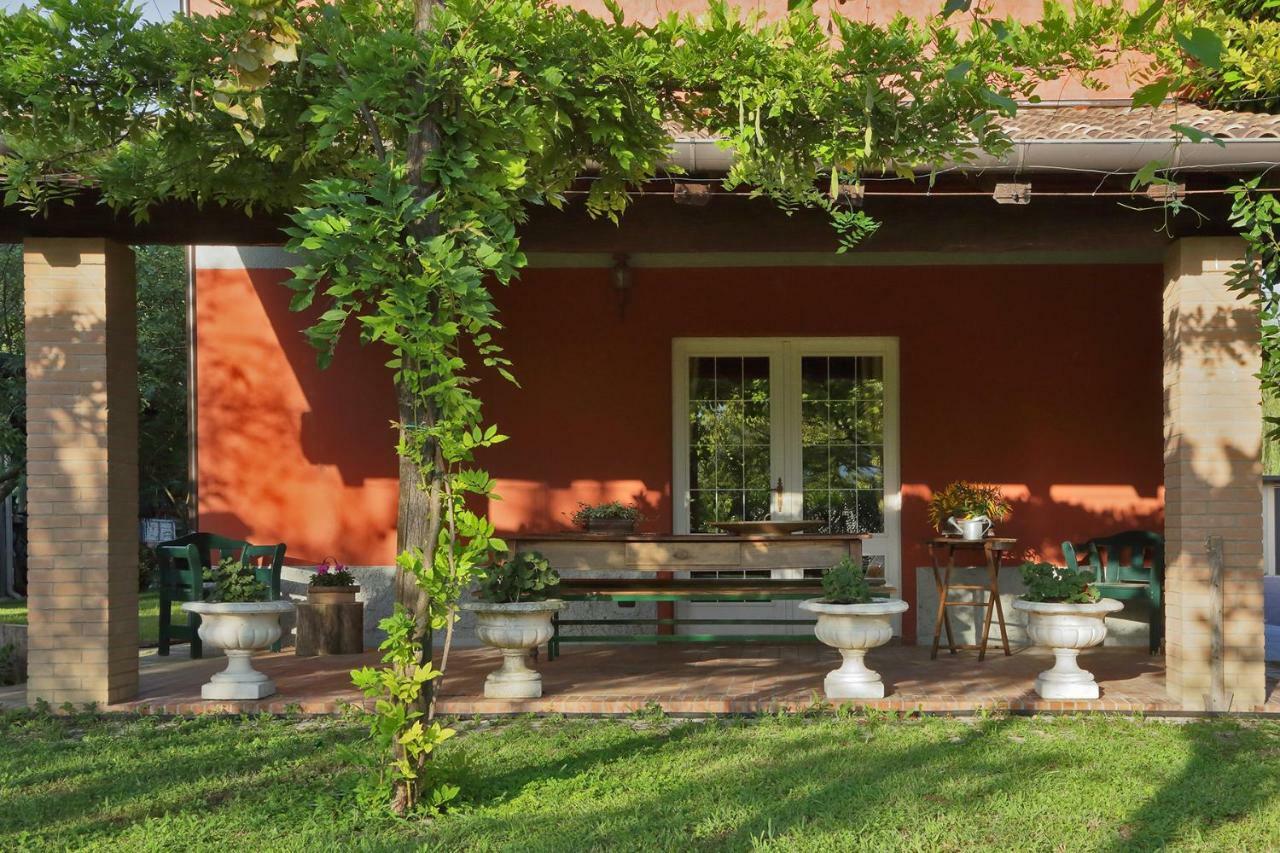 La Fonte Bed & Breakfast Fontanafredda Exterior foto