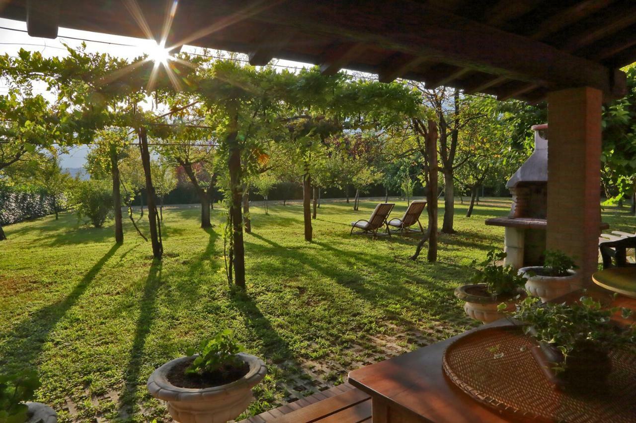 La Fonte Bed & Breakfast Fontanafredda Exterior foto